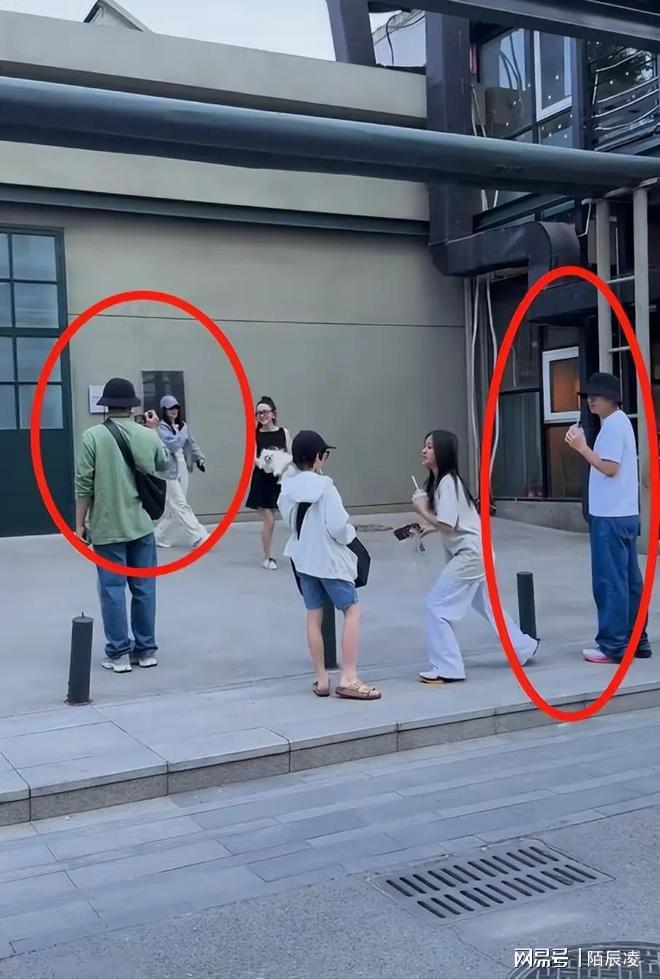 与李小璐同城不同框复合传闻再上热搜不朽情缘正版贾乃亮三亚带娃被拍！(图1)